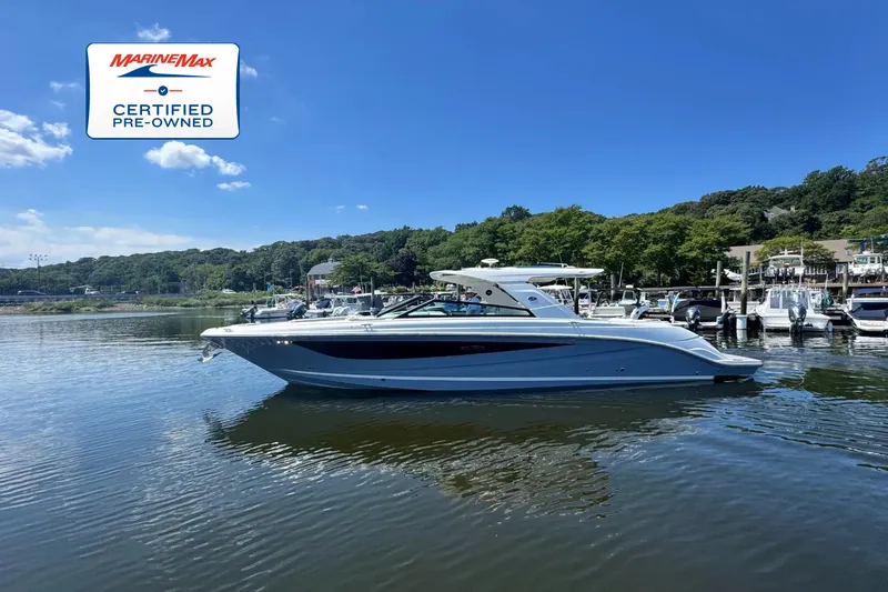 The Image of Sea Ray SLX 400 2022 - undefined