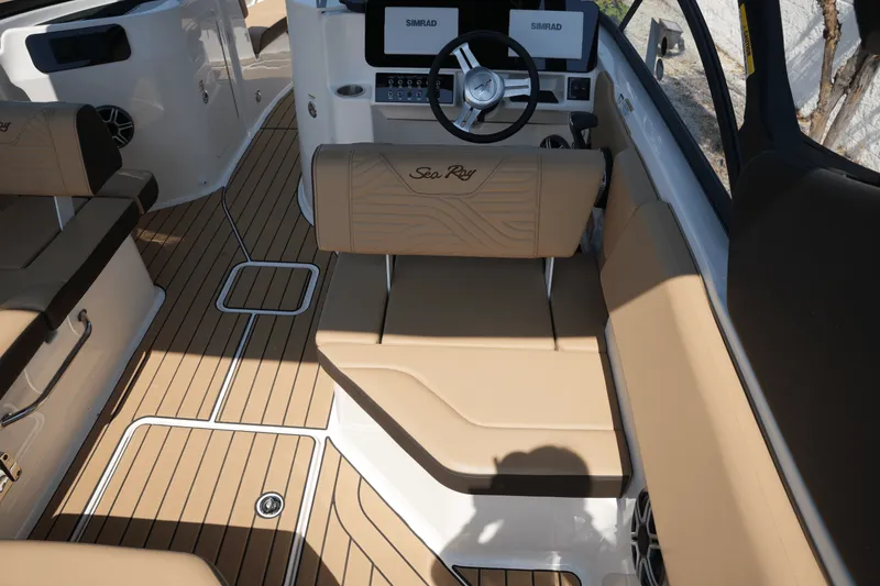 Slide: The Image of Sea Ray SDX 230 Surf 2026 - 11