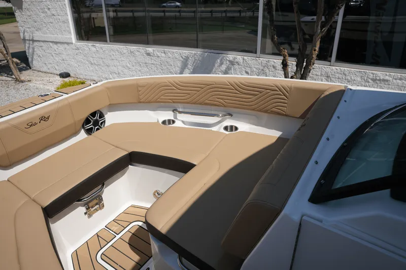 Slide: The Image of Sea Ray SDX 230 Surf 2026 - 22