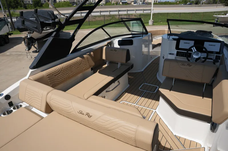 Slide: The Image of Sea Ray SDX 230 Surf 2026 - 5