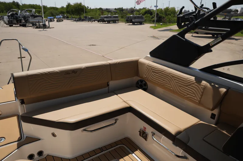 Slide: The Image of Sea Ray SDX 230 Surf 2026 - 8