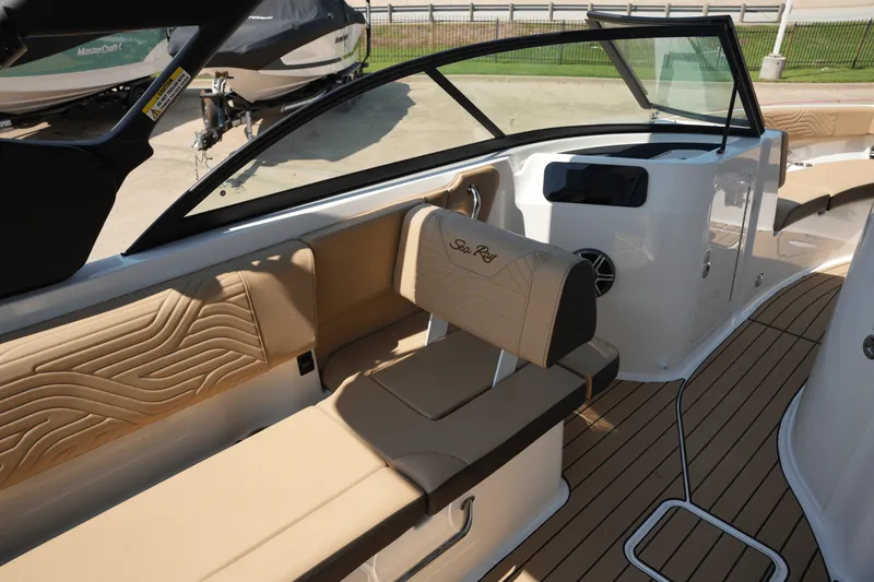 Slide: The Image of Sea Ray SDX 230 Surf 2026 - 9