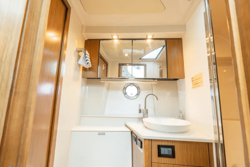 Slide: The Image of Cruisers 41 CANTIUS 2016 - 17