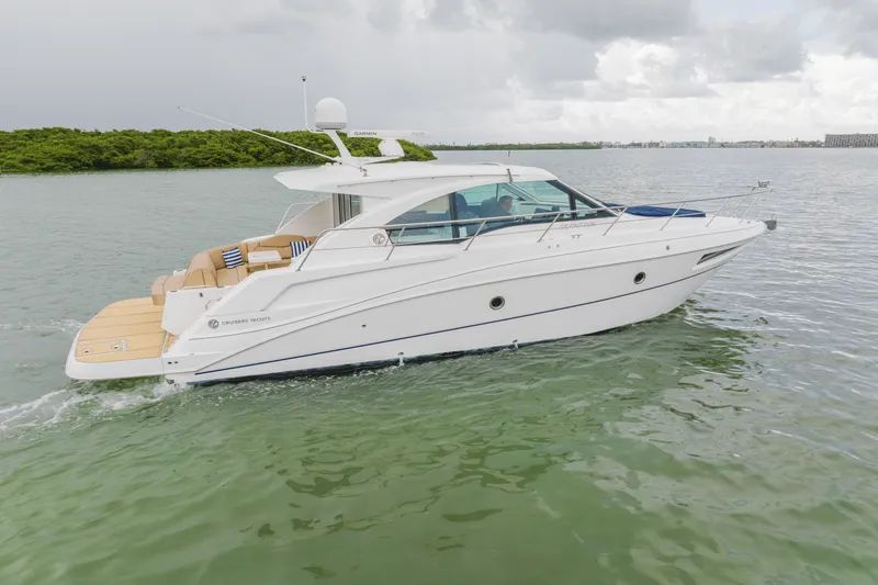 Slide: The Image of Cruisers 41 CANTIUS 2016 - 6