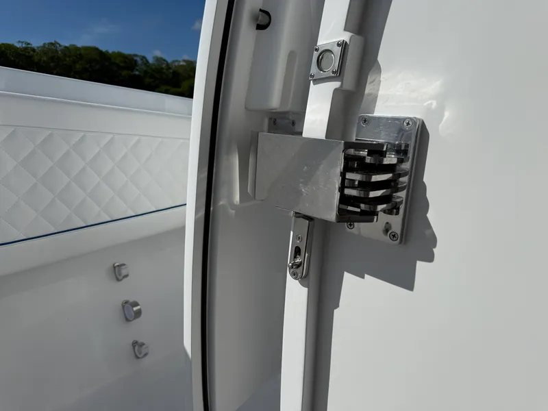 Slide: The Image of Intrepid 43 NOMAD SE 2027 - 50