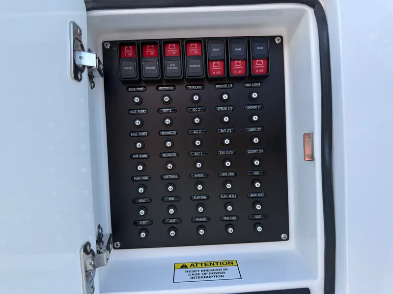 Slide: The Image of Intrepid 43 NOMAD SE 2027 - 22