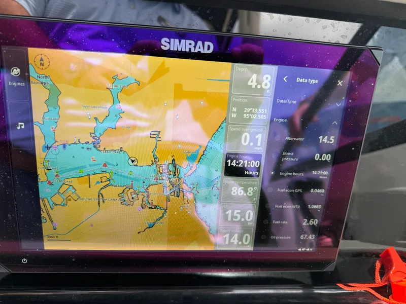Slide: The Image of Sea Ray 270 SD OB 2023 - 26