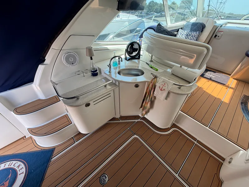 Slide: The Image of Sea Ray 48 Sundancer 2008 - 5