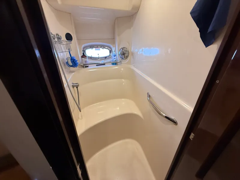 Slide: The Image of Sea Ray 48 Sundancer 2008 - 19