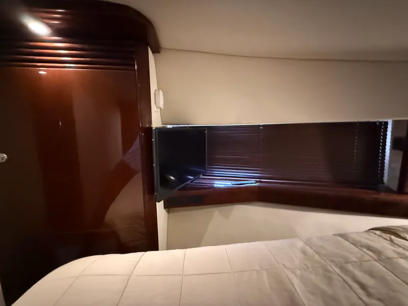 Slide: The Image of Sea Ray 48 Sundancer 2008 - 18