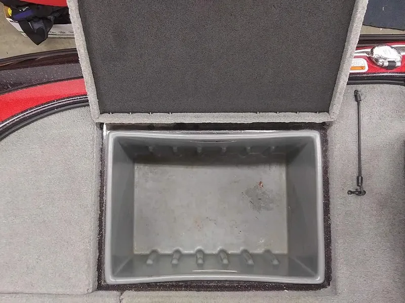 Slide: The Image of Open storage compartment in 2015 Nitro Z-8 DC boat. - 28