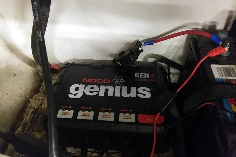 Slide: The Image of NOCO Genius GEN4 charger in 2015 Nitro Z-8 DC boat. - 31