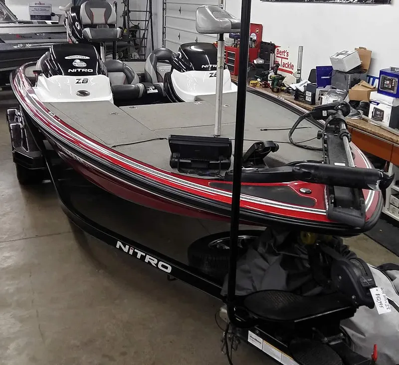 Slide: The Image of 2015 Nitro Z-8 DC boat in a workshop. - 6
