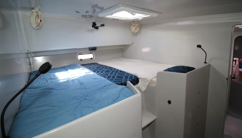 Slide: The Image of Stb. midship cabin. - 10