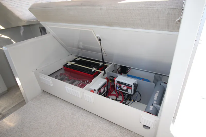 Slide: The Image of House Battery - 21