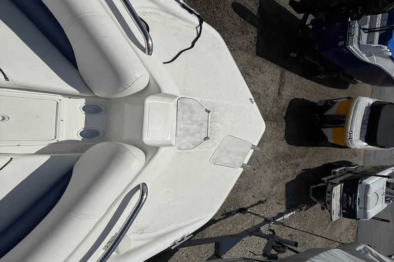 Slide: The Image of Hurricane SUN DECK SPORT 201 2011 - 15