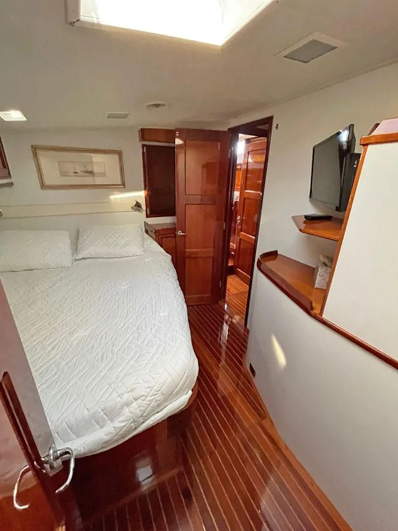 Slide: The Image of Owner's Cabin - 7