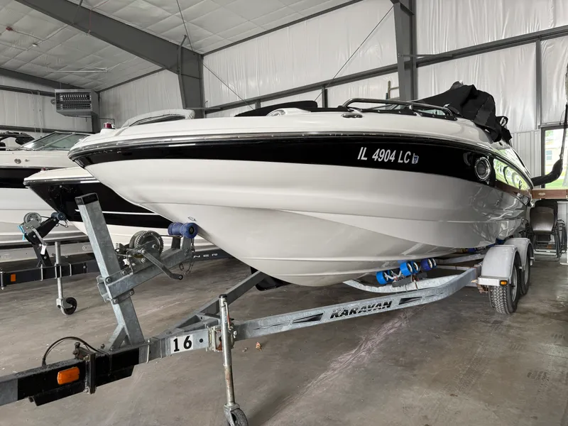 Slide: The Image of Crownline Boats 220 EX 2007 - 2