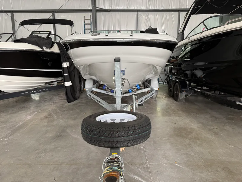 Slide: The Image of Crownline Boats 220 EX 2007 - 1
