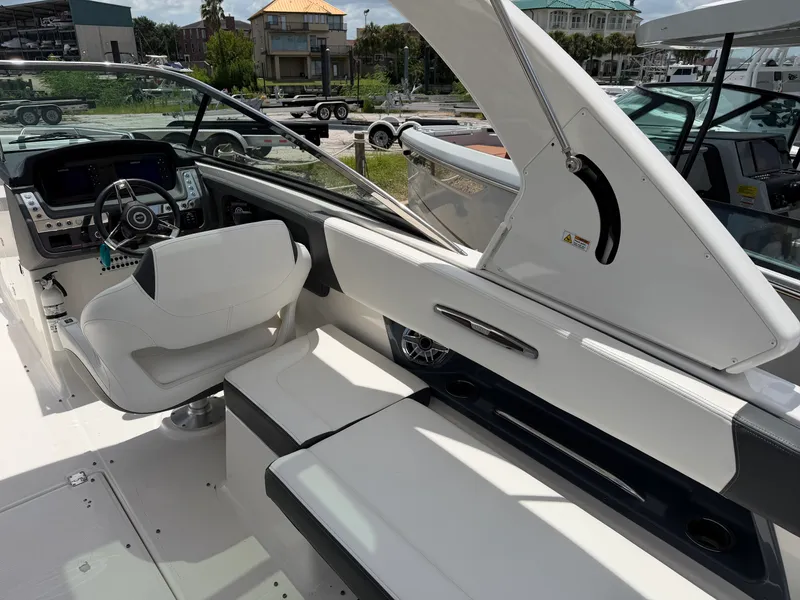 Slide: The Image of Chaparral 307 SSX 2022 - 20