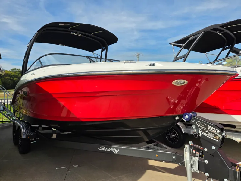 The Image of Sea Ray SPX 210 2027 - 0
