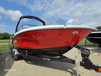 Slide: The Image of Sea Ray SPX 210 2027 - 2