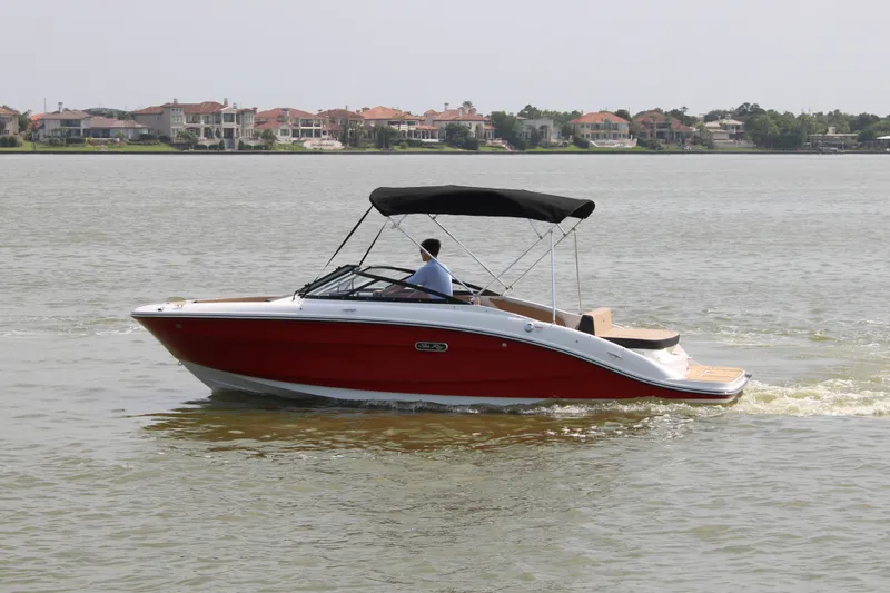 The Image of Sea Ray SPX 210 2026 - 0
