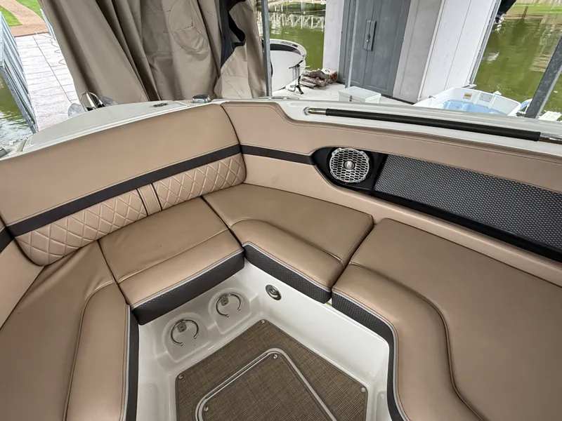 Slide: The Image of Sea Ray 280 SLX 2017 - 37
