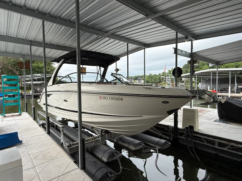 Slide: The Image of Sea Ray 280 SLX 2017 - 7