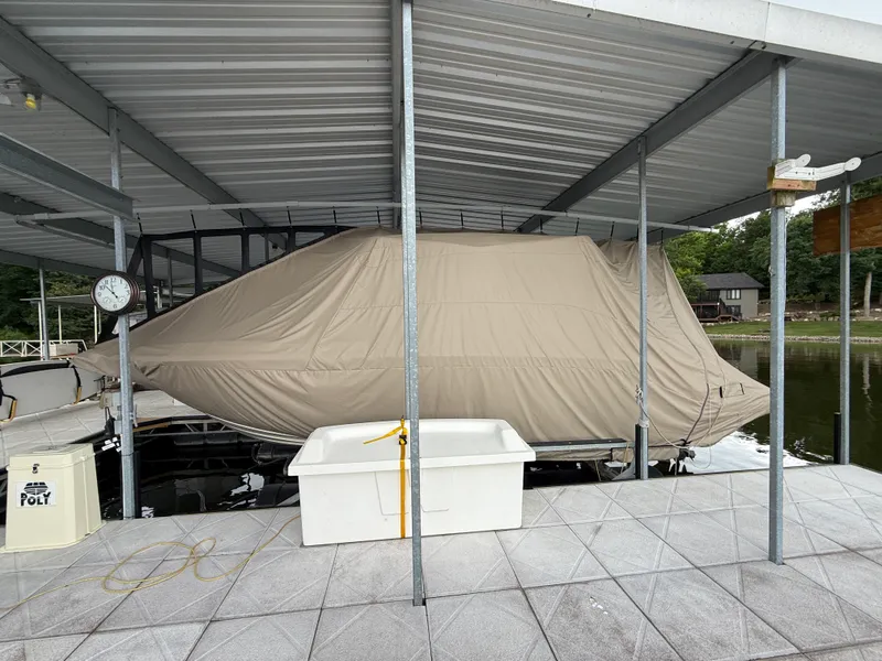 Slide: The Image of Sea Ray 280 SLX 2017 - 11