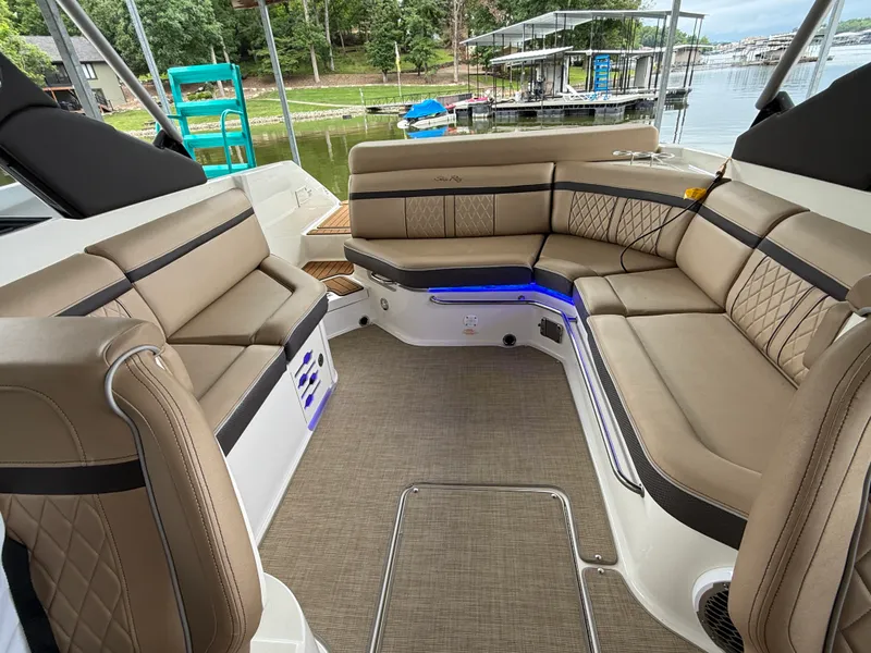Slide: The Image of Sea Ray 280 SLX 2017 - 42