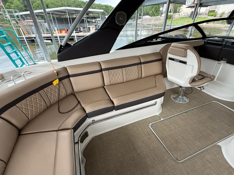Slide: The Image of Sea Ray 280 SLX 2017 - 29