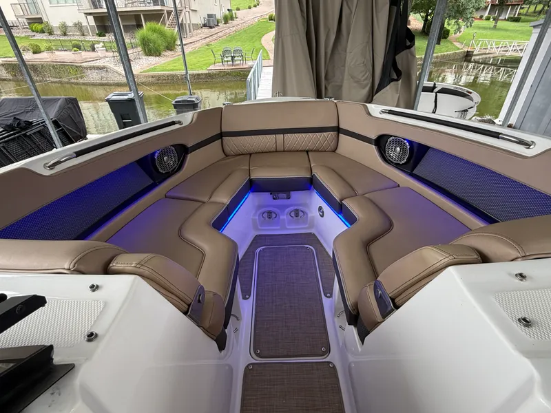 Slide: The Image of Sea Ray 280 SLX 2017 - 41