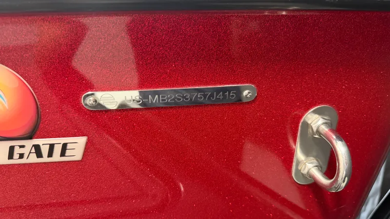Slide: The Image of Malibu 23 LSV 2015 - 108