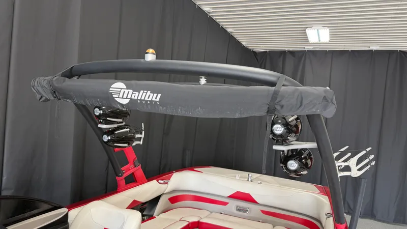Slide: The Image of Malibu 23 LSV 2015 - 93