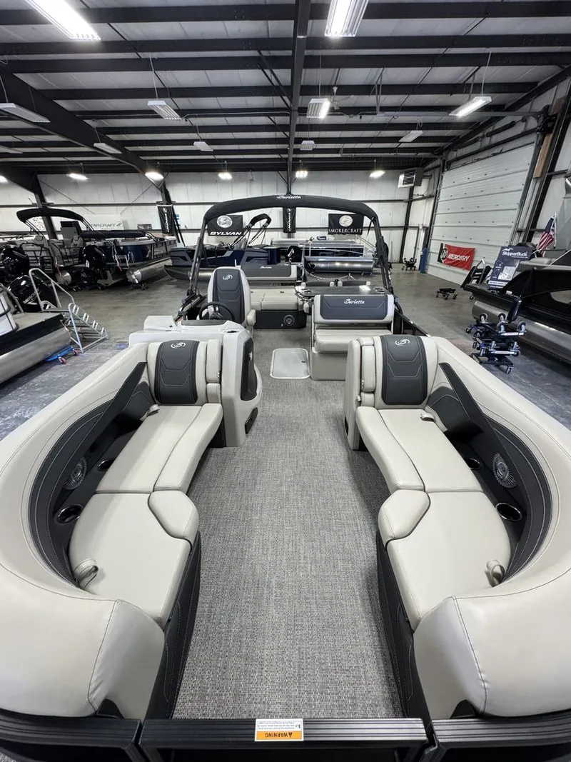 Slide: The Image of Barletta Cabrio 24 UE 2026 - 24
