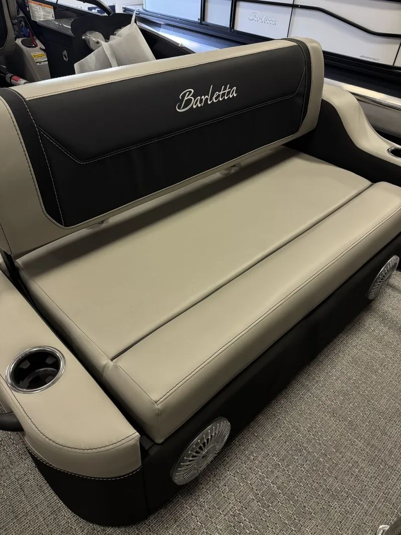 Slide: The Image of Barletta Cabrio 24 UE 2026 - 6
