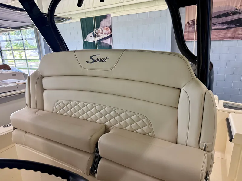Slide: The Image of Scout 330 LXF 2027 - 7