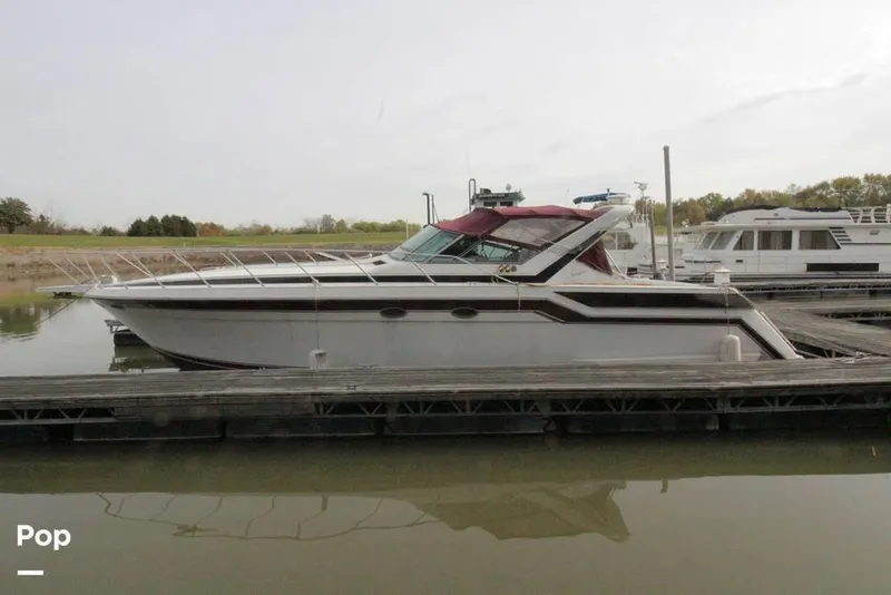 Slide: The Image of 1988 Wellcraft Portofino 4300 for sale in Aurora, IN - 15