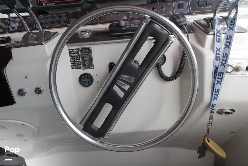 Slide: The Image of 1988 Wellcraft Portofino 4300 for sale in Aurora, IN - 20