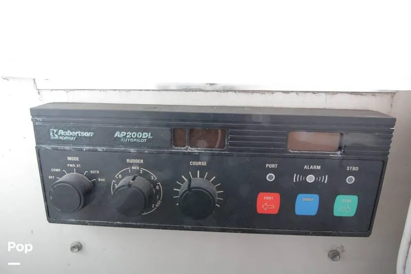 Slide: The Image of 1988 Wellcraft Portofino 4300 for sale in Aurora, IN - 40