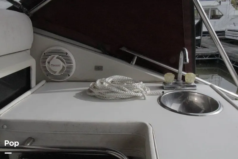 Slide: The Image of 1988 Wellcraft Portofino 4300 for sale in Aurora, IN - 62