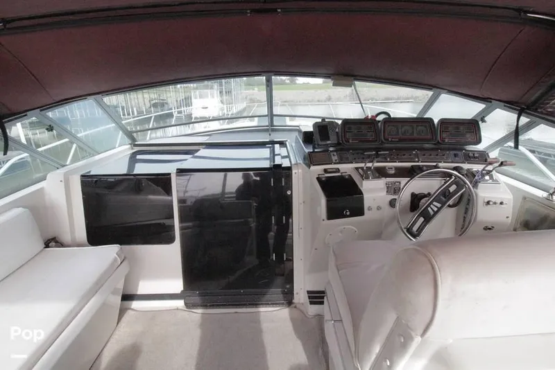 Slide: The Image of 1988 Wellcraft Portofino 4300 for sale in Aurora, IN - 7