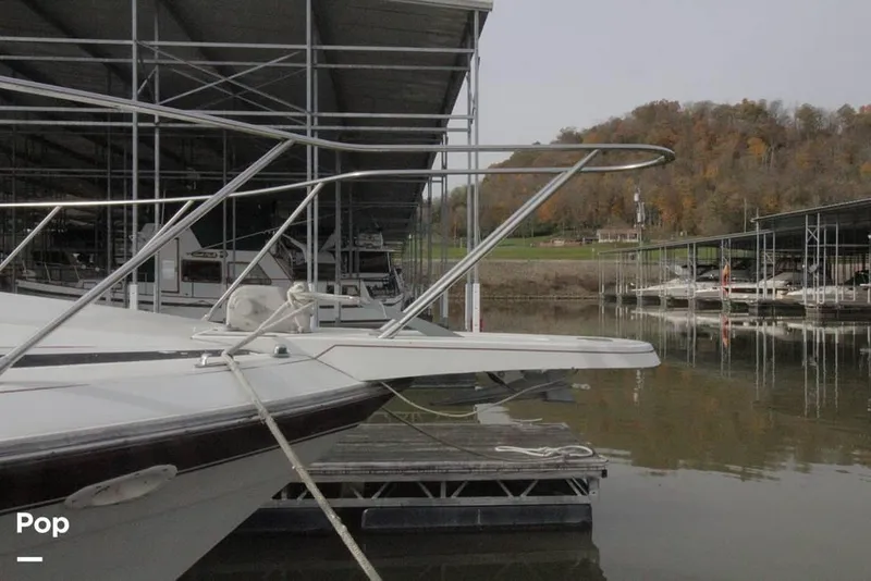 Slide: The Image of 1988 Wellcraft Portofino 4300 for sale in Aurora, IN - 74