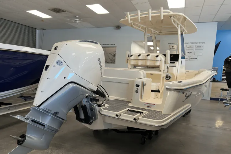 Slide: The Image of Scout 240 XSF 2026 - 37