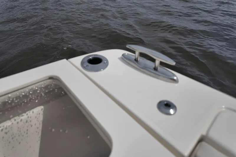 Slide: The Image of Scout 240 XSF 2026 - 7