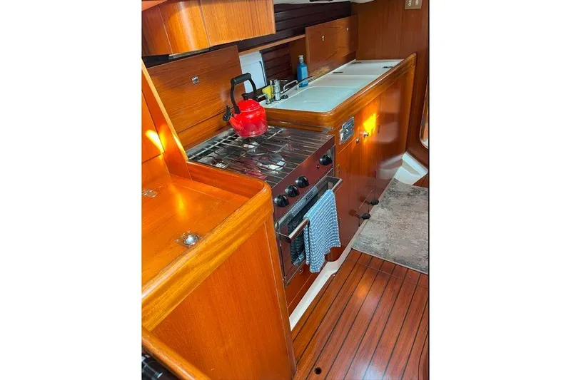 Slide: The Image of Beneteau Oceanis 44 CC 1995 - 13