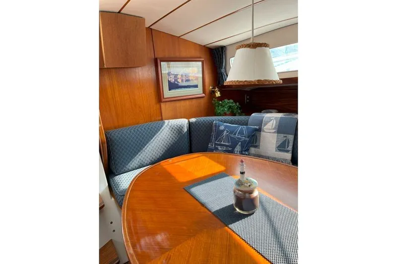 Slide: The Image of Beneteau Oceanis 44 CC 1995 - 16