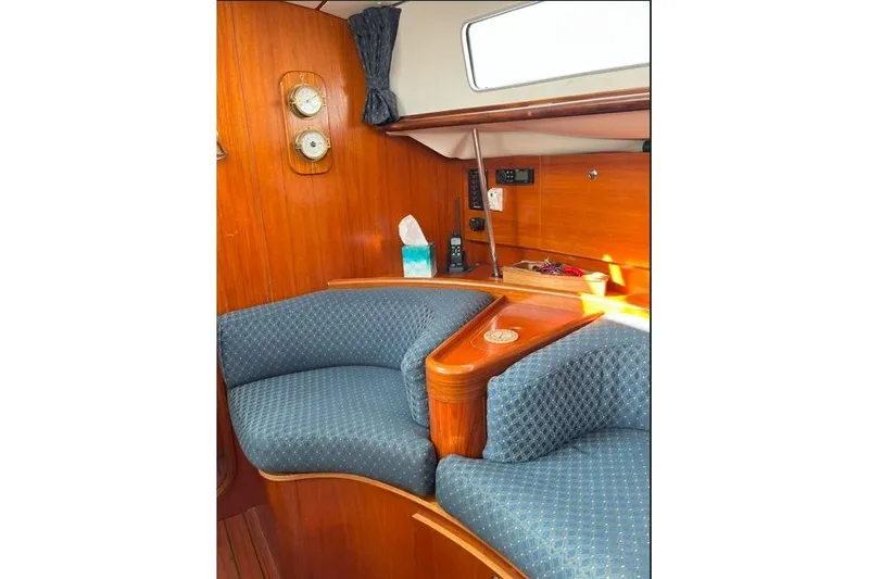 Slide: The Image of Beneteau Oceanis 44 CC 1995 - 18