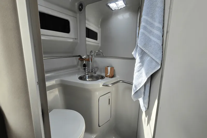 Slide: The Image of Sea Ray 310 SUNDANCER 1991 - 17